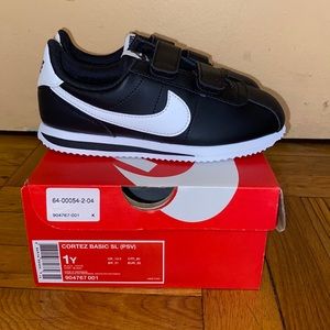 Brand New👟 Nike Cortez Basic SL(PSV) Youth Size 1